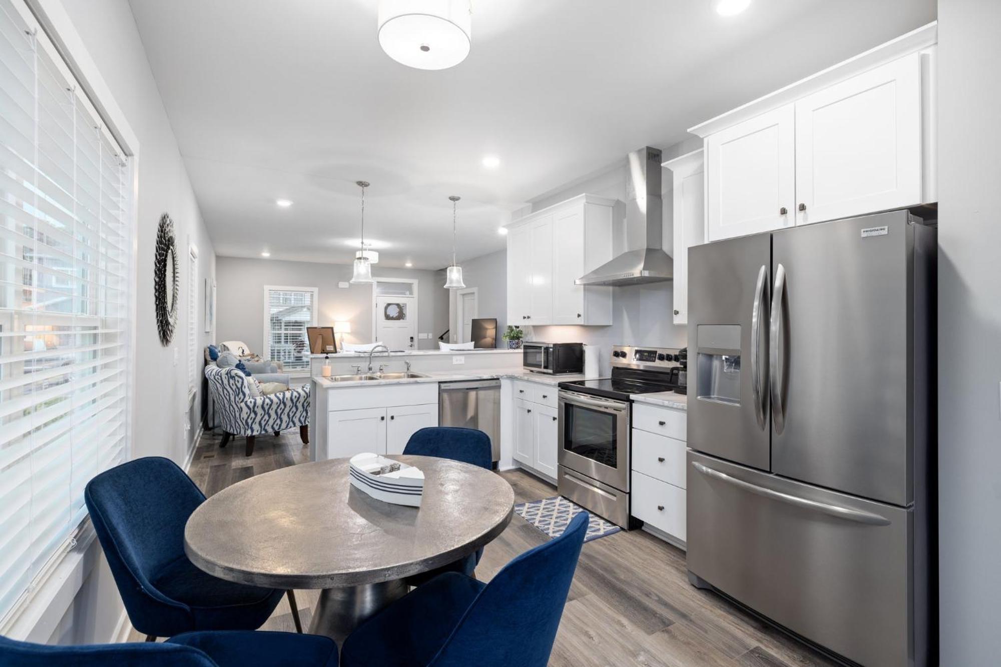 Cozy Lake Cottage W/ Kayaks, Sups, Pool & Firepit Winchester エクステリア 写真